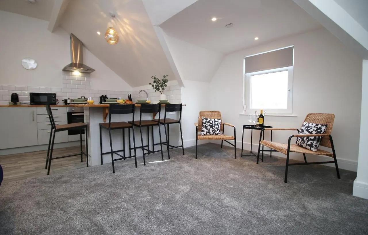 Apartment No 49 City Apartments, Perfect For Business And Leisure Stays, 10 Min Drive Into City Centre, Easy Access To Local Transport, 1Br And 2Br Available, Free Parking Cardiff