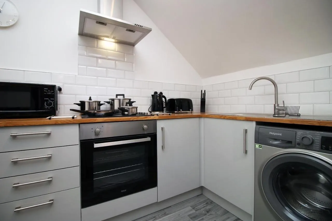 No 49 City Apartments, Perfect For Business And Leisure Stays, 10 Min Drive Into City Centre, Easy Access To Local Transport, 1Br And 2Br Available, Free Parking Cardiff 0*,  United Kingdom