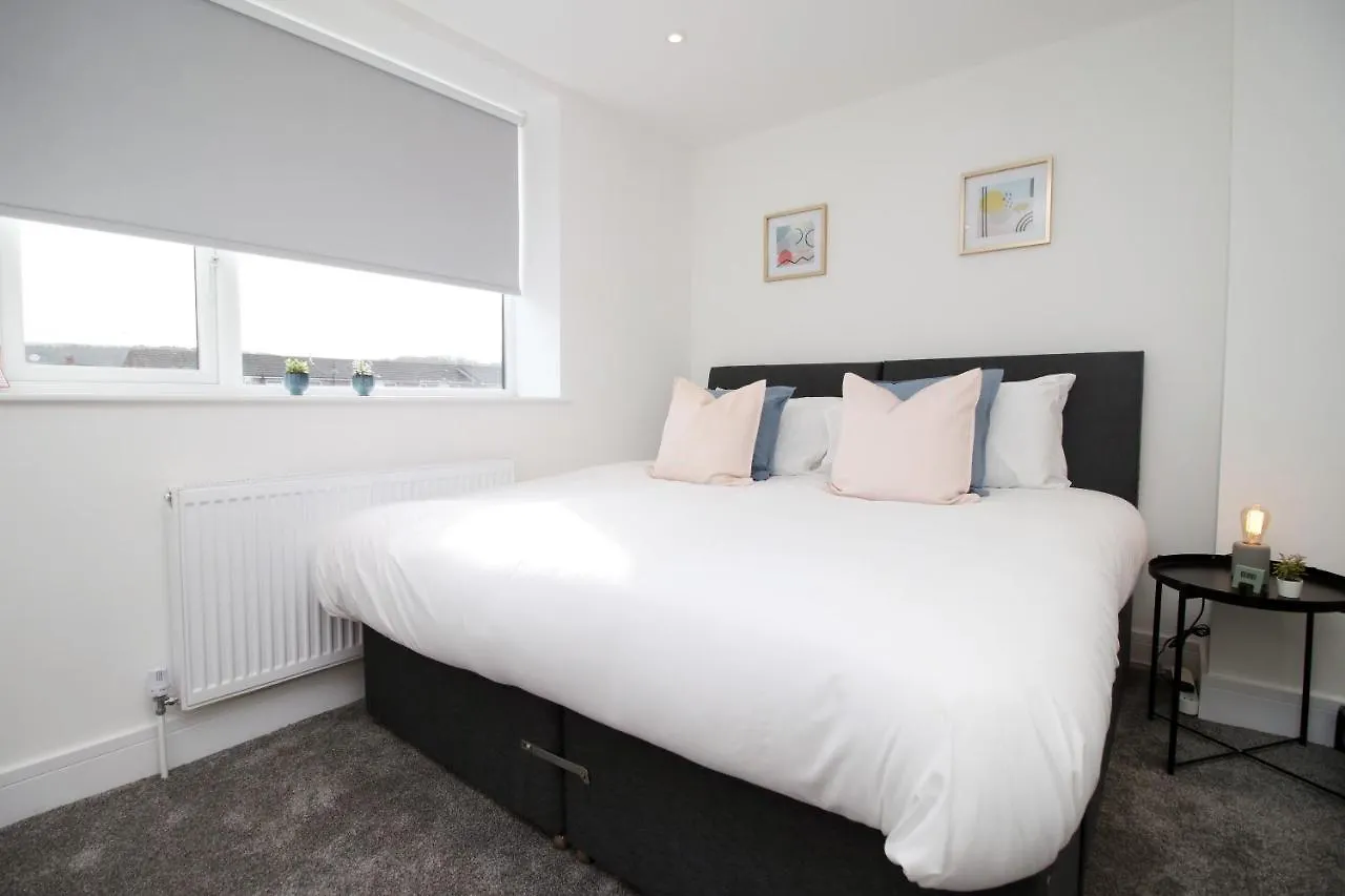 Apartment No 49 City Apartments, Perfect For Business And Leisure Stays, 10 Min Drive Into City Centre, Easy Access To Local Transport, 1Br And 2Br Available, Free Parking Cardiff