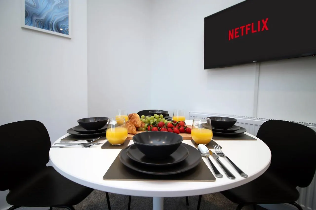 No 49 City Apartments, Perfect For Business And Leisure Stays, 10 Min Drive Into City Centre, Easy Access To Local Transport, 1Br And 2Br Available, Free Parking Cardiff 0*,
